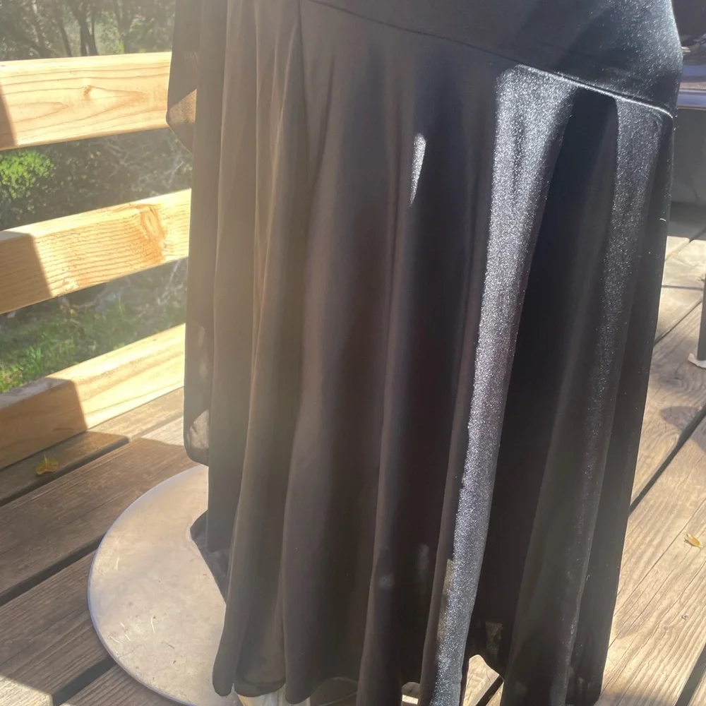 Vintage Y2K Elegant Black Halter Josh and Jazz Evening Gown - Picture 3 of 9